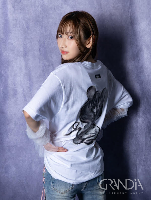 Contract artists 井坂 仁美 Hitomi Isaka モデル事務所GRANDIA 東京港区赤坂